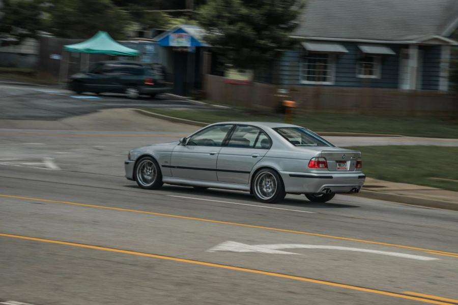  BMW M5 (E39) 2003 года  (фото 24 из 148)